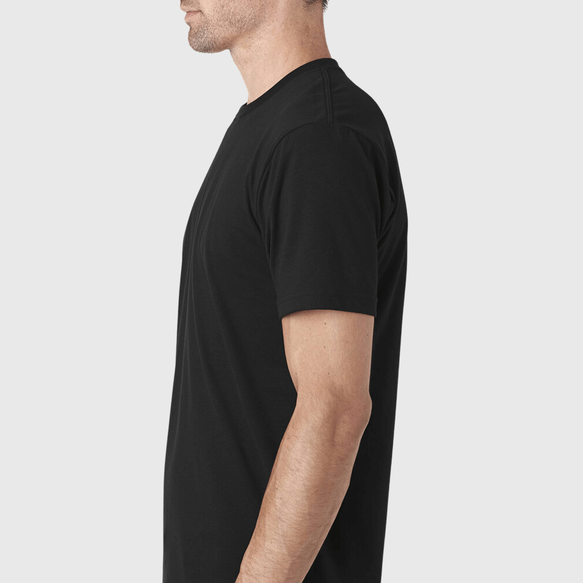 Comeforth Tee, Zwart